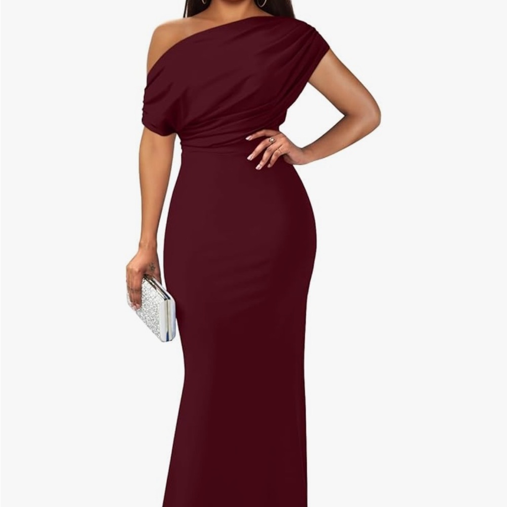 Elegant Burgundy Evening Gown